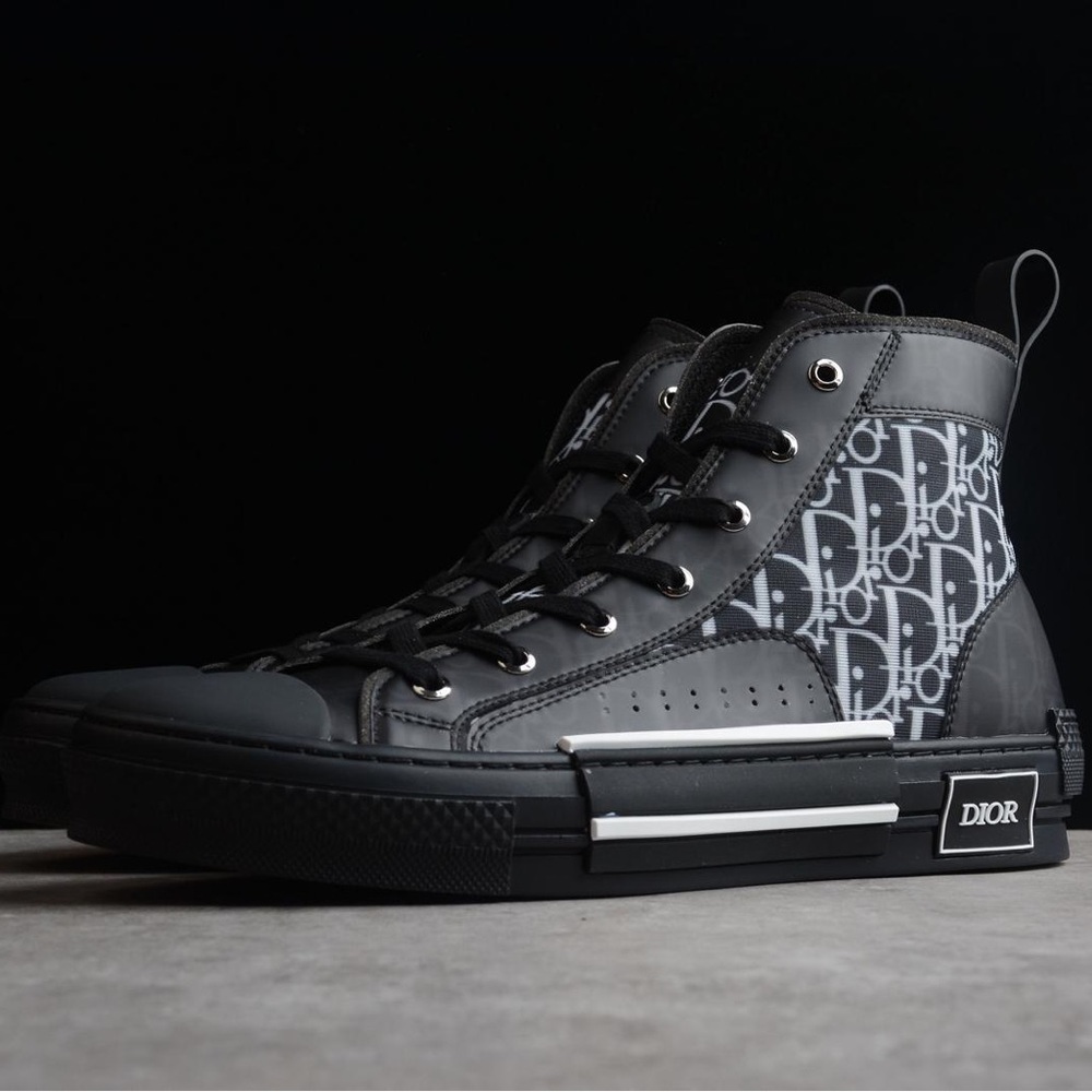 Dior Black High-Top Sneakers with Monogram Design - Picture 3 of 3